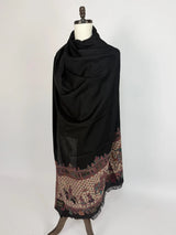 Black wool (kashmiri lohi) Kashmiri shawl with mughal-inspired motifs — Kaash Collection