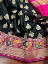 Black Color Traditional Banarasi Silk Handloom Saree with Paithani Border and Pallu | Meenakari Work | Black and Hot Pink Combination Saree - Kaash
