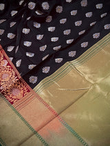 Black with Green Traditional Banarasi Silk Handloom Saree with Paithani Border and Pallu - Kaash