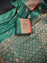 Bottle Green with Red Borders saree in bengal linen silk handloom with floral buttis with copper zari weaving — Kaash Collection