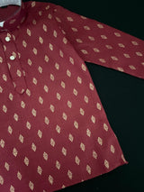 Maroon Father-Son Cotton 2-piece kurta pajama set for boys with small gold zari buttis — Kaash Collection