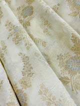 Off White Banarasi saree in banarasi silk with all-over banarasi jaal pattern in zari — Kaash Collection