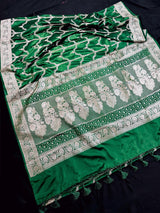 Green Handloom Mashru Silk Saree with Muted Gold Zari Weave Necklace Design - Kaash