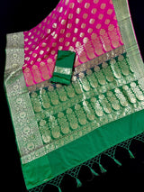 Magenta Pink with Bottle Green Banarasi saree in banarasi silk with traditional banarasi handweaving — Kaash Collection