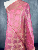 Pastel Rose Pink Color Handwoven Semi Silk Benarasi Dupatta with Muted Gold Zari Floral Jaal Weaving – Close-up – Kaash Collection