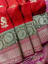 Red Handloom Banarasi Silk Saree with Pink border and Pallu with Floral Buttas - Kaash