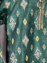 Bottle Green Boys with Ikkat Prints 2-piece kurta pajama set for boys with ikkat prints with lace neckline — Kaash Collection