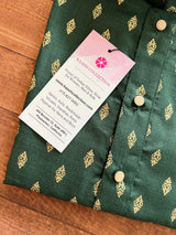 Green Color Premium Pure Cotton Kurta Pajama Set for Men with small Self design Buttis - Kaash