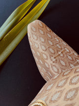 Gold handmade men's jutti / mojari wedding shoes in brocade with traditional brocade weaving — Kaash Collection