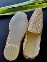 Gold handmade men's jutti / mojari wedding shoes in brocade with traditional brocade weaving — Kaash Collection