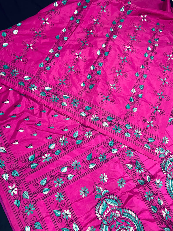 Magenta Pink Bangalori Silk Saree with Hand Kantha Stitch | Handwoven Kantha Stitch Sarees | Kantha Saress | Silk Sarees | Bengal Sarees