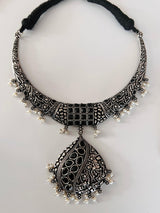 Oxidized Jewelry – Necklace with earrings - Kaash