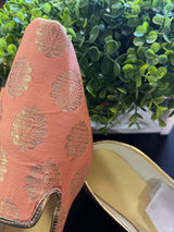 Peach Pink handmade men's jutti / mojari wedding shoes in brocade with traditional brocade weaving — Kaash Collection