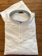 Pure White men's kurta pajama in pure cotton with lucknowi chikankari embroidery — Kaash Collection