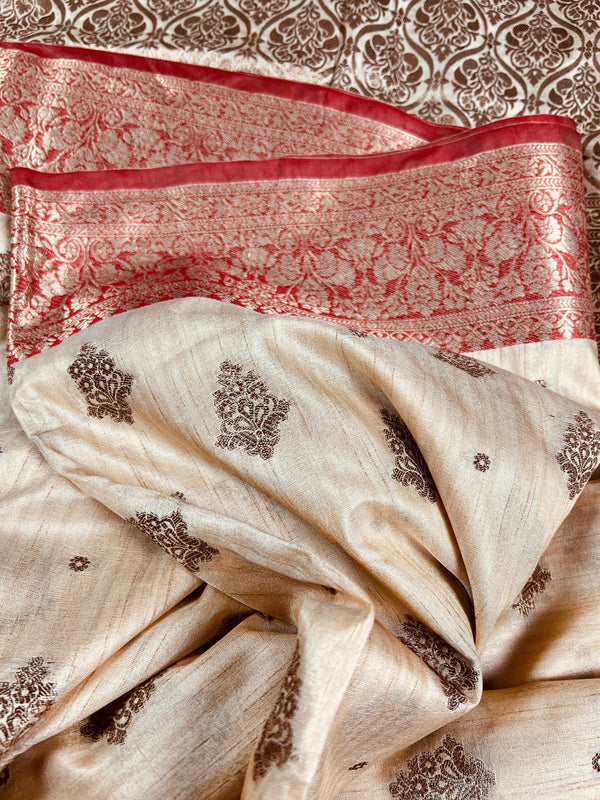 Beige Gold Color with Red Borders and Pallu Semi-Tussar Silk Saree With Antique Zari Weaving Work - Kaash Collection