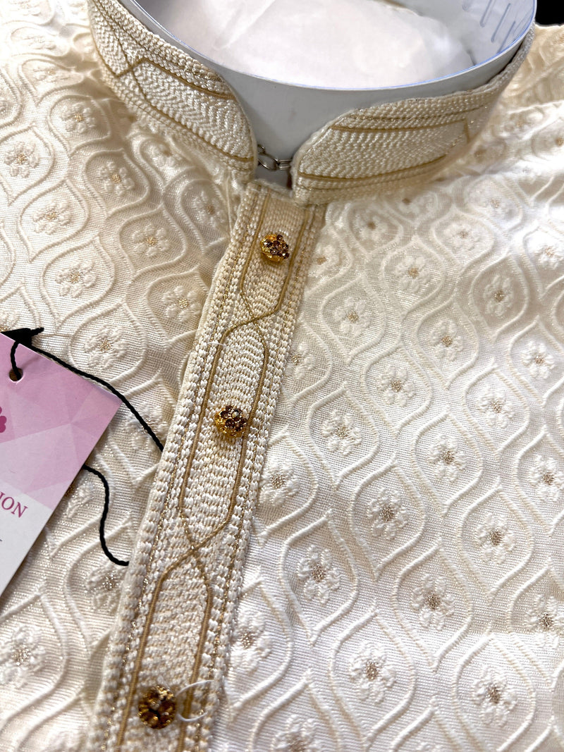 Creamy White Men Kurta Pajama with Embossed Embroidery and Zari | Sherwani Style Kurta | Wedding Kurtas | Kurta Store - Kaash