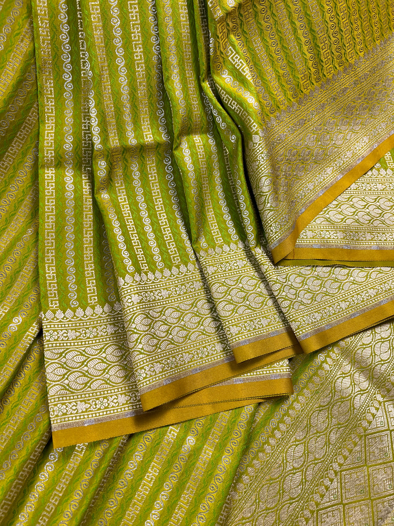 Mehndi Green Dual Tone Semi Mashru Silk with Tanchoi Weave in Gold and Sliver Zari | Banarasi Silk Saree | Soft Silk Sarees