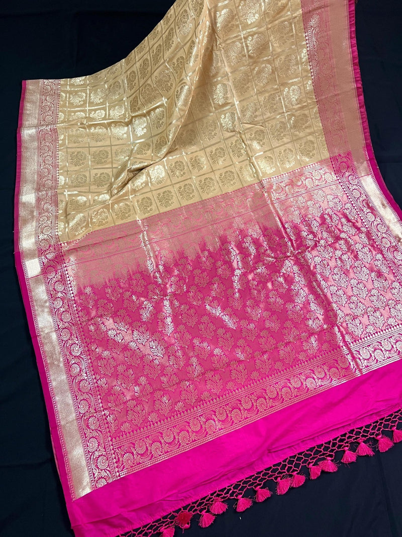 Biscuit with Pink Pallu Banarasi saree in banarasi silk with floral buttas with red borders & hot pink pallu — Kaash Collection