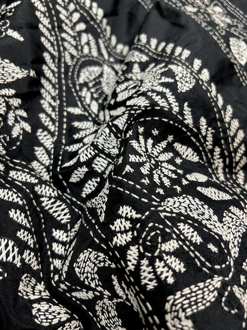 Black and White Color Bangalori Silk Saree with Handwoven Kantha Stitch Work | | Kantha Saree | Silk Sarees | Bengal Saree | Black Sari - Kaash