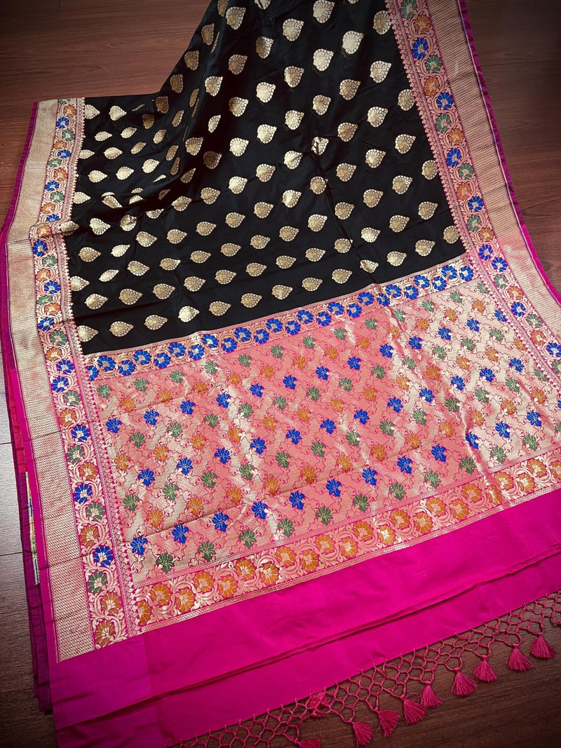 Black with Hot Pink Traditional Banarasi Silk Handloom Saree with Paithani Border and Pallu - Kaash