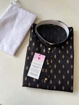 Black Father-Son Cotton 2-piece kurta pajama set for boys with small gold zari buttis — Kaash Collection