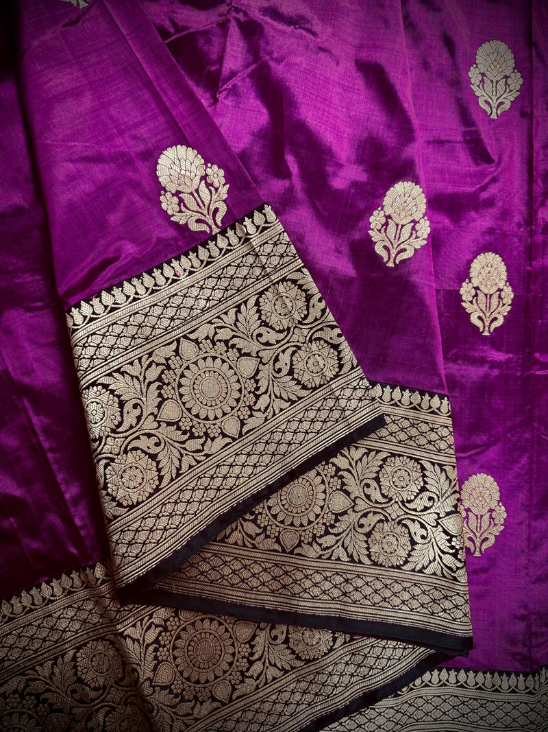 Eggplant Purple Color Pure Banarasi Katan Silk Saree with Black Border and Pallu - Kaash