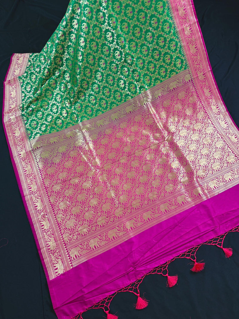 Green and Pink Color Combination Banarasi Silk Shikargah Saree in Zari Weave Work | Shikargah Sarees - Kaash