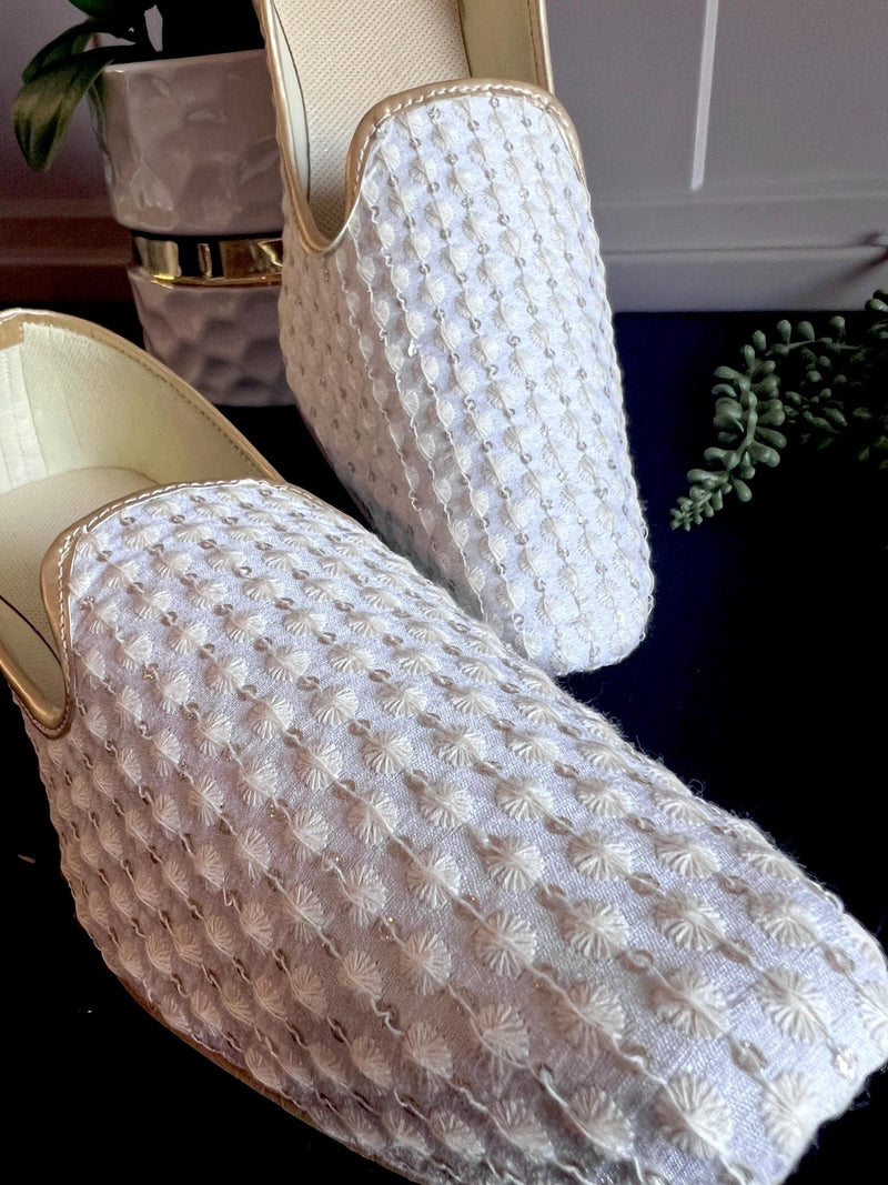Ivory White Mens Jutti / Mojari Wedding Shoes | Kaash Ivory White Mens Jutti / Mojari Wedding Shoes | Kaash