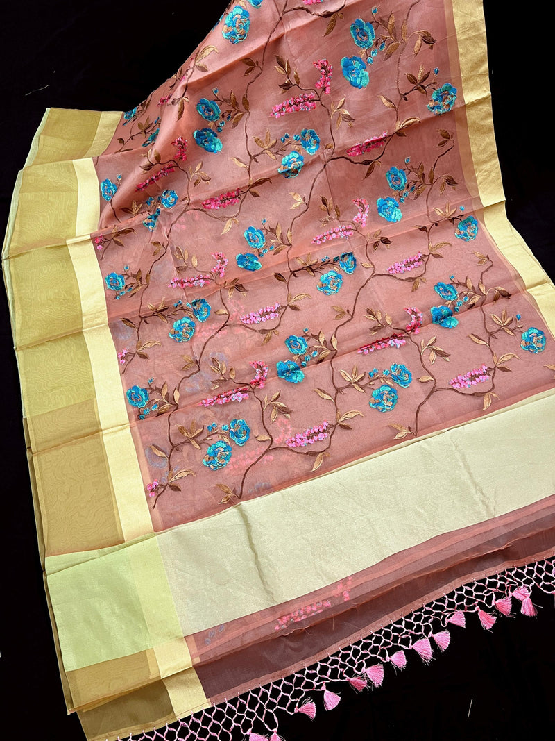 Handmade Onion Pink Color Banarasi Kora Organza Saree - Floral Jaal Embroidery - Kaash
