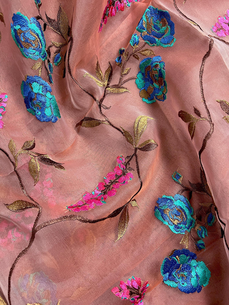 Handmade Onion Pink Color Banarasi Kora Organza Saree - Floral Jaal Embroidery - Kaash