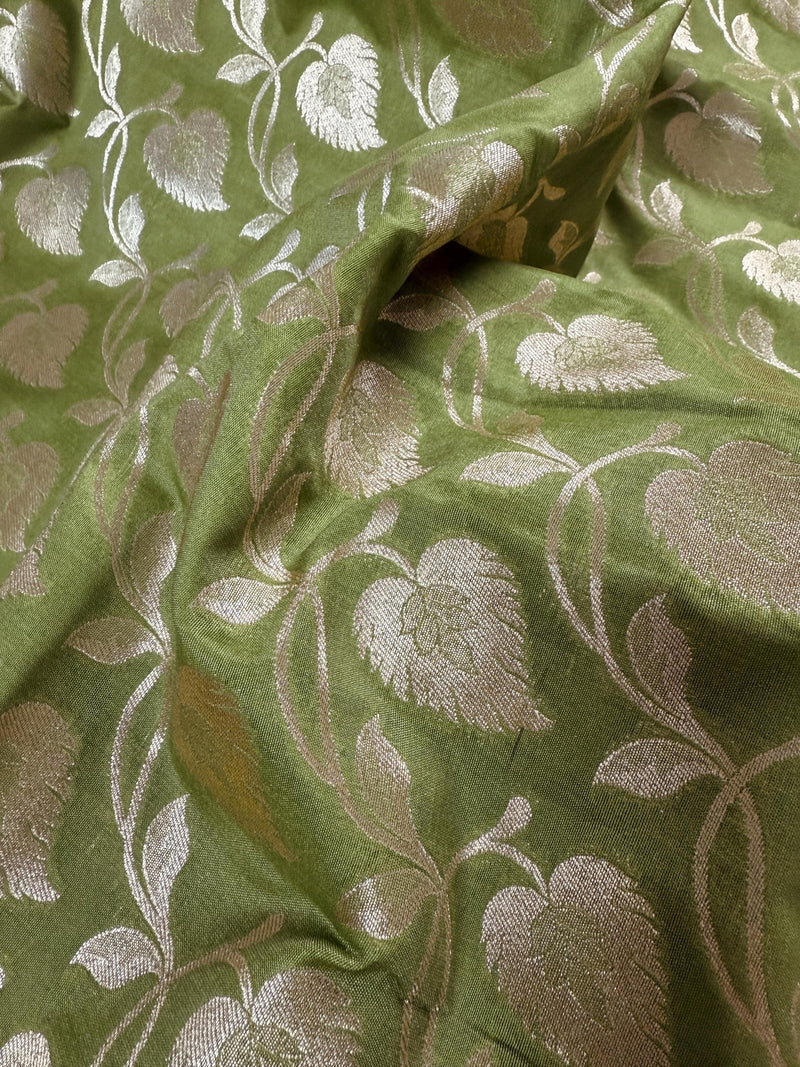 Handmade Pastel Pista Green Semi Banarasi Silk in Muted Gold Zari with Floral Jaal Design | Banarasi Silk Saree | Soft Silk Sarees - Kaash