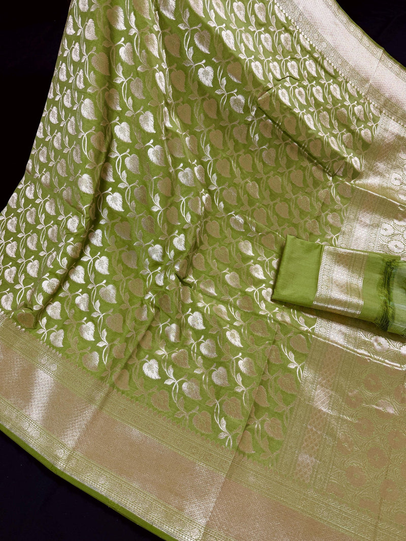 Handmade Pastel Pista Green Semi Banarasi Silk in Muted Gold Zari with Floral Jaal Design | Banarasi Silk Saree | Soft Silk Sarees - Kaash