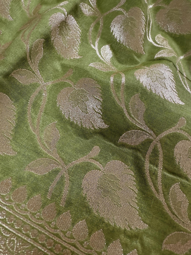 Handmade Pastel Pista Green Semi Banarasi Silk in Muted Gold Zari with Floral Jaal Design | Banarasi Silk Saree | Soft Silk Sarees - Kaash