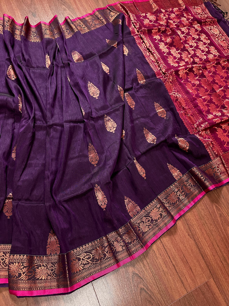 Handmade Pine Green Color Saree in Linen blend with Cotton Silk Handloom Saree with Copper Zari Weave - Kaash