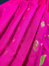 Handmade Rani Pink Bengal Silk Cotton Saree with Floral Pallu - Kaash