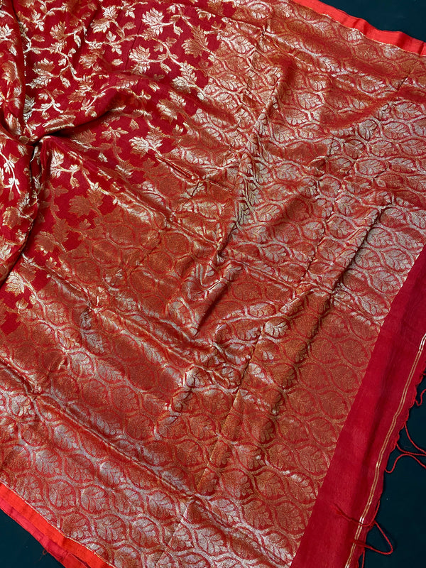 Red Color Linen Jamdani Handloom Saree  with Floral Jaal  | Linen Saree | Jamdani | Handloom Sarees | Gift for Her