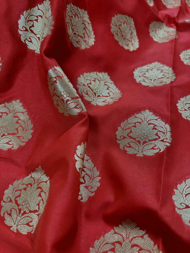 Red Traditional Banarasi Handloom Saree in Banarasi Silk with Gold Zari Weaving |  Gold Zari Buttas - Grand Pallu | Banarasi Sarees