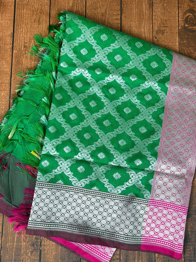 Green and Pink Handmade Soft Silk Zari Weaved Dupatta with Sliver Zari Weave | Indian Dupatta | Stole | Scarf | Gift For Her | Chunari - Kaash