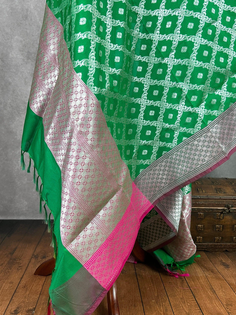 Green and Pink Handmade Soft Silk Zari Weaved Dupatta with Sliver Zari Weave | Indian Dupatta | Stole | Scarf | Gift For Her | Chunari - Kaash