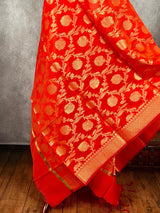 Red Color Banarasi Silk Dupatta with Flower and Jaal | Zari Weaved Dupatta | Floral Pattern Dupatta | Stole | Dupattas for Gifting - Kaash