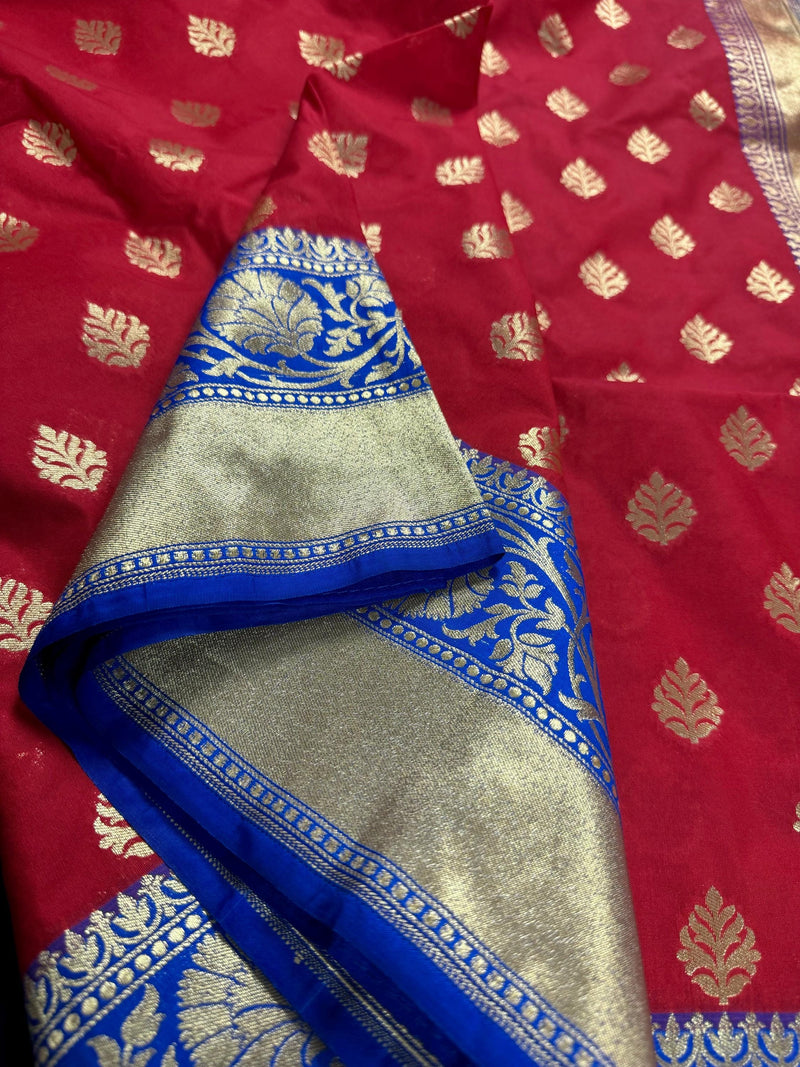 Red with Blue Pallu and Blue Border Traditional Banarasi Handloom Saree with Floral Jaal Design on Border | Banarasi Silk Saree