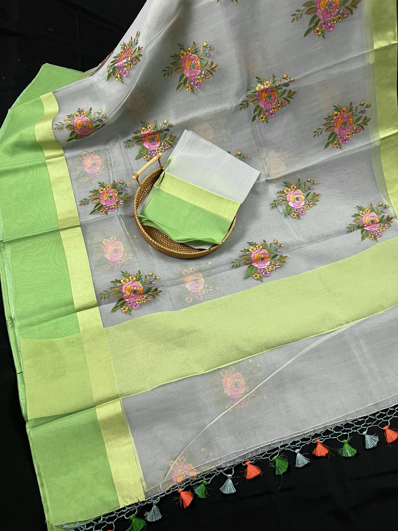 Handmade Grey Color Banarasi Kora Organza Saree with Lime Green Raw Silk Patta on the Border - Flower Bunch Embroidery