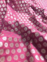 Onion Pink Traditional Banarasi Silk Handloom Saree in Sliver Zari Weave