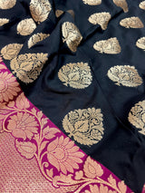 Black with Pink Color Traditional Banarasi Silk Handloom Saree