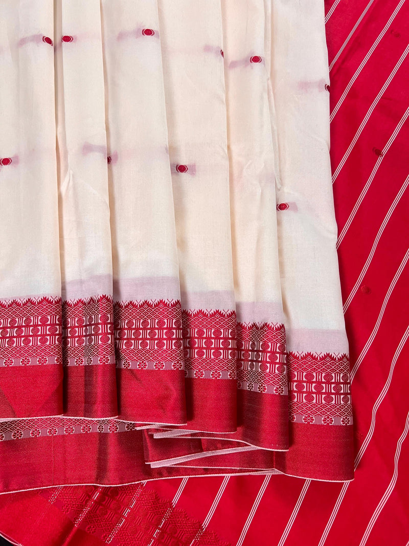 Off White and Red Color Begumpuri Handwoven Soft Silk Saree