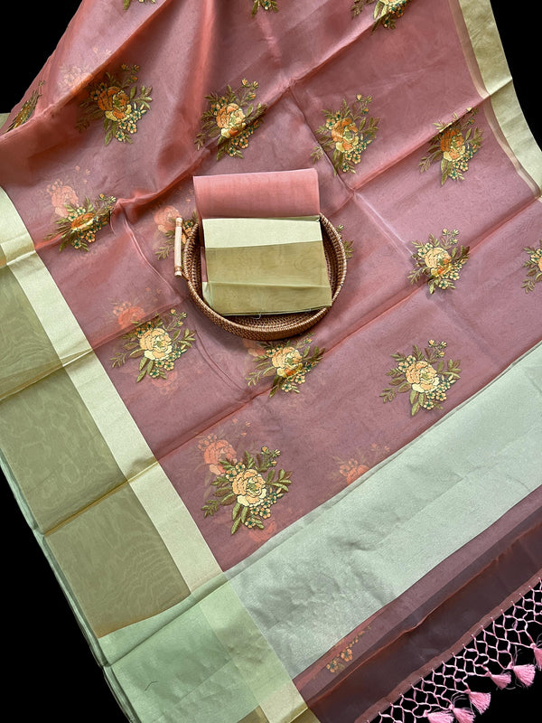 Handmade Onion Pink Color Banarasi Kora Organza Saree - Flower Bunch Embroidery