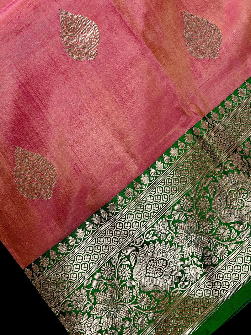 Pastel Peach Color Pure Banarasi Katan Silk Saree with Green Border and Pallu - Silk Mark Certified