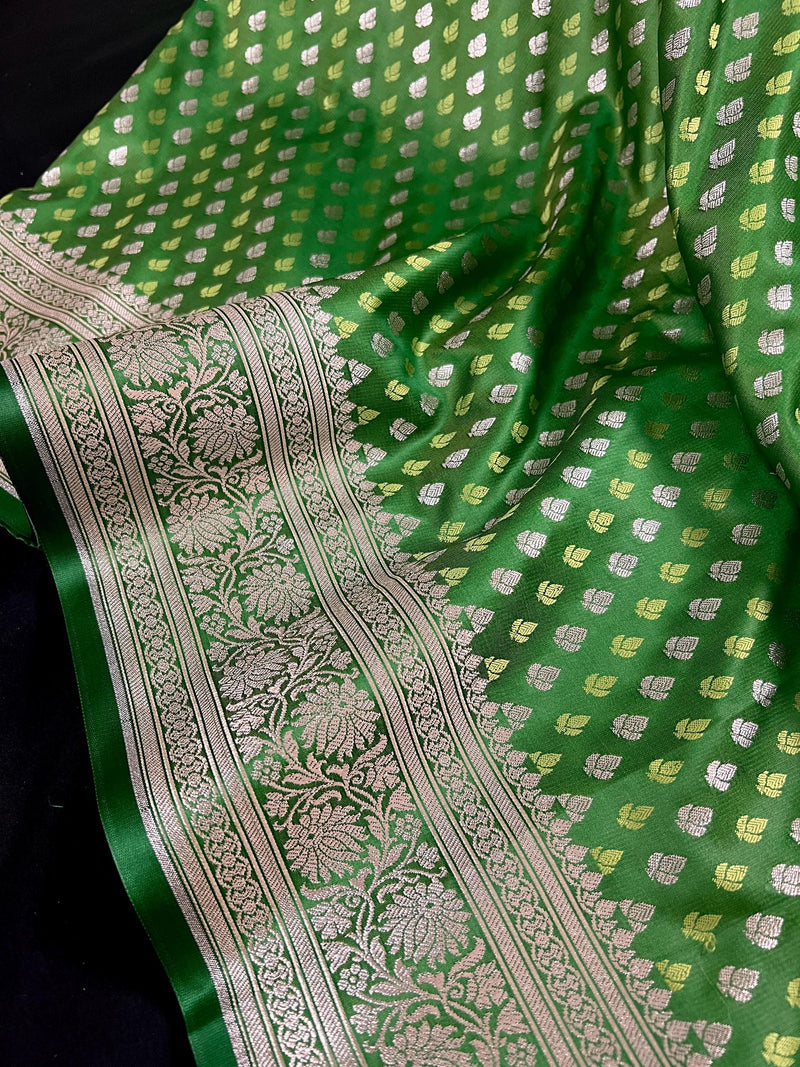 Statement Dual Shade of Green Color Saree in Mashru Silk with Banarasi Border and Pallu