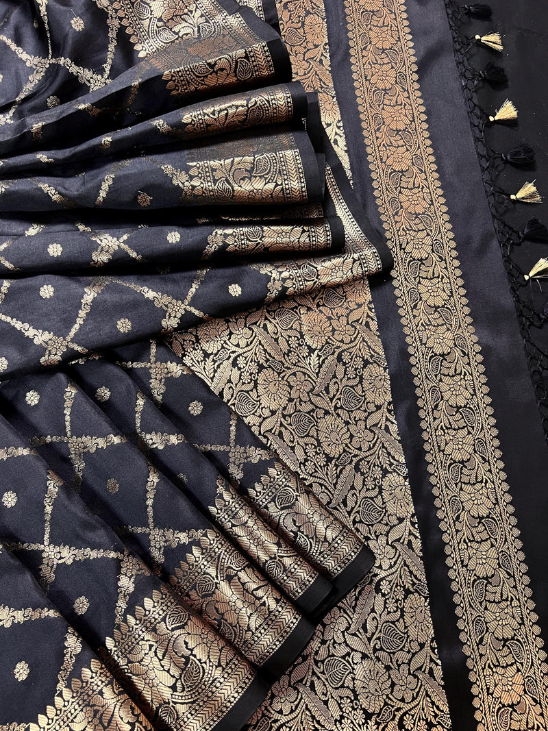 Black Color Banarasi Handloom Semi Soft Silk Saree - Antique Gold Zari Weave - Banarasi Sarees