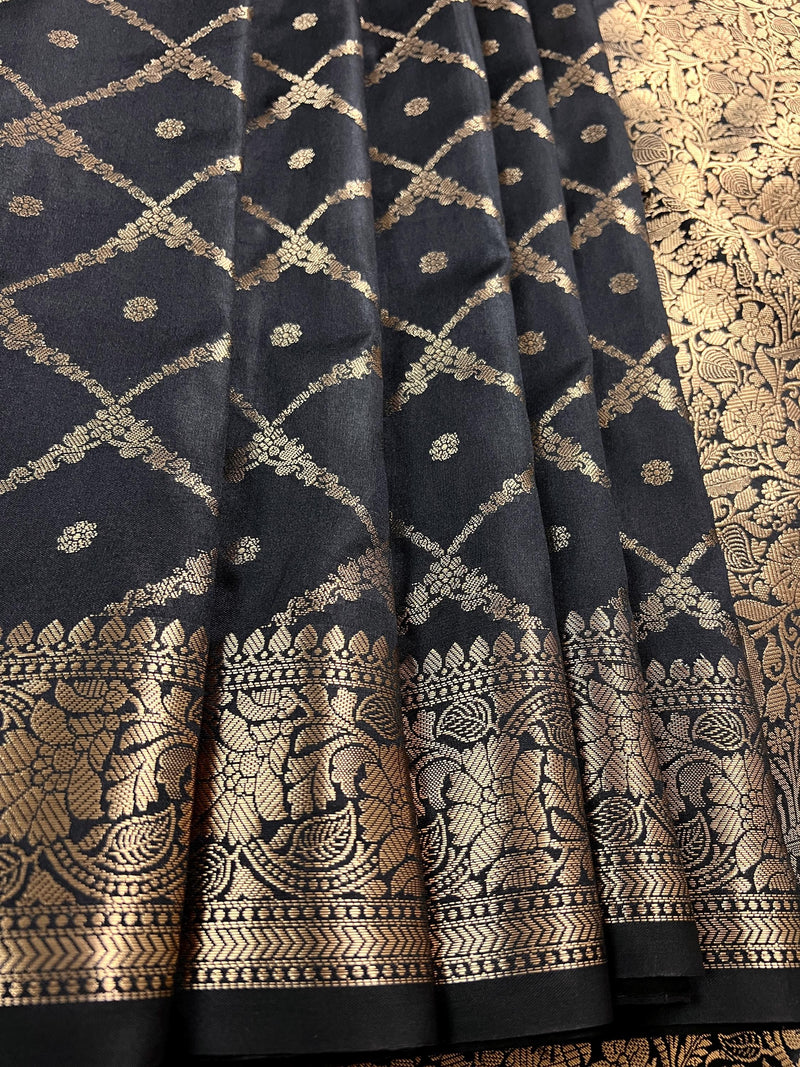 Black Color Banarasi Handloom Semi Soft Silk Saree - Antique Gold Zari Weave - Banarasi Sarees